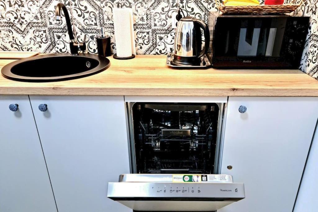 Apartament Poludniowy Z Balkonem 2 Osoby ワルシャワ エクステリア 写真